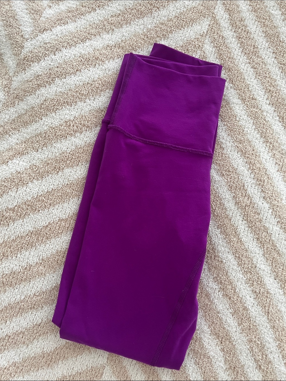 Lululemon full length Wunder Under Sz 4
